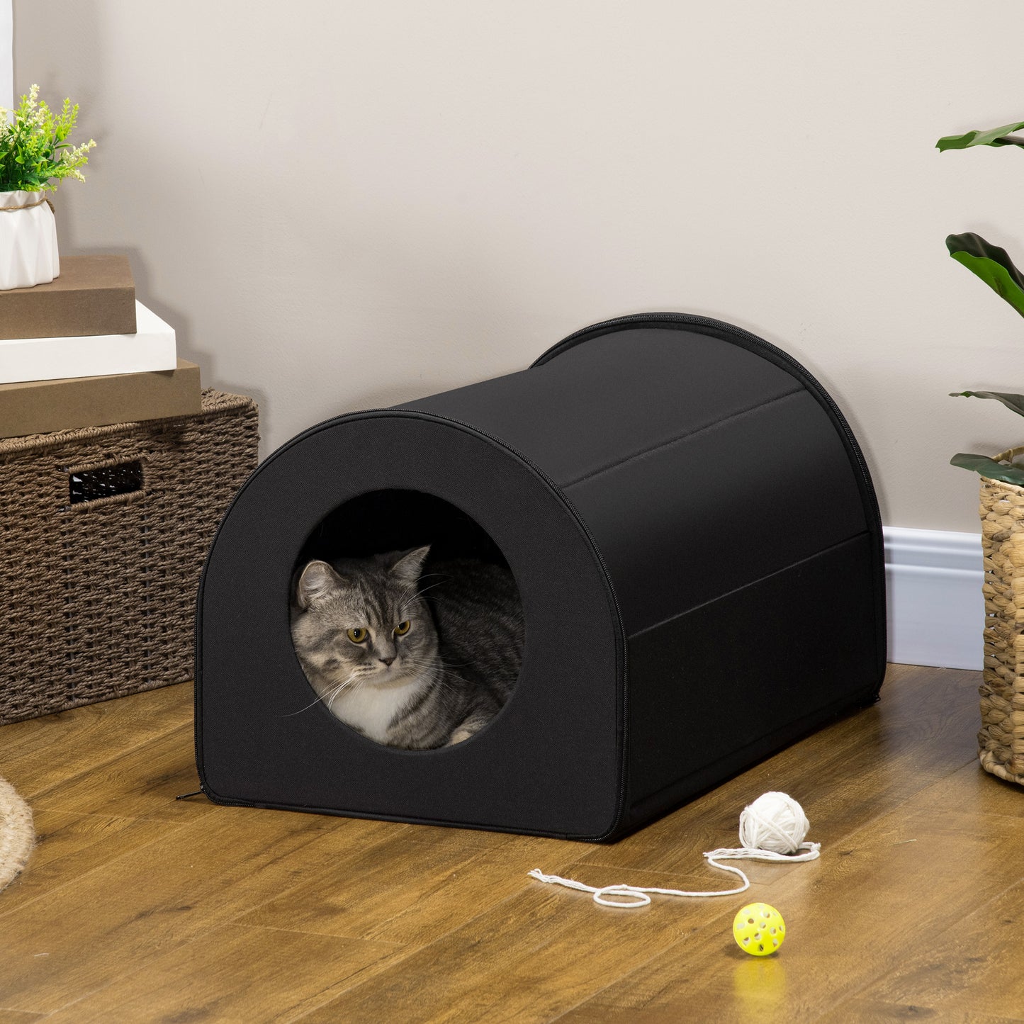 Heated Double-Wide Outdoor Cat House – Water-Resistant Winter Shelter for Multiple Cats (Black)
