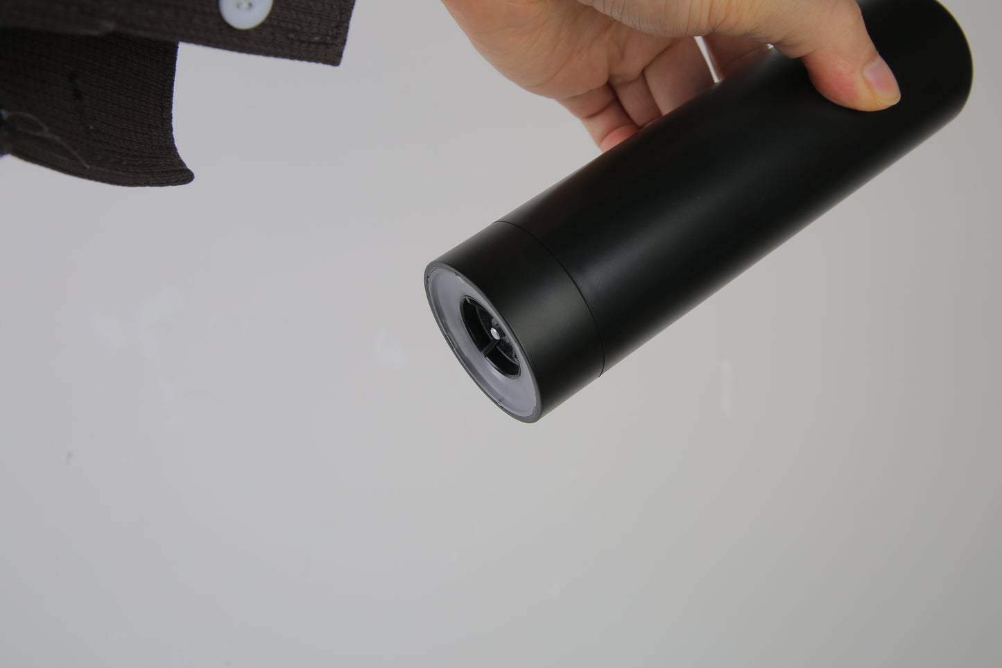 Electric Pepper Grinder – USB Rechargeable Automatic Salt & Pepper Mill with Adjustable Coarseness and LED Light